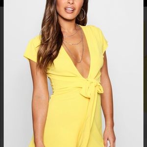 Petite Keely Twist Front Playsuit Yellow